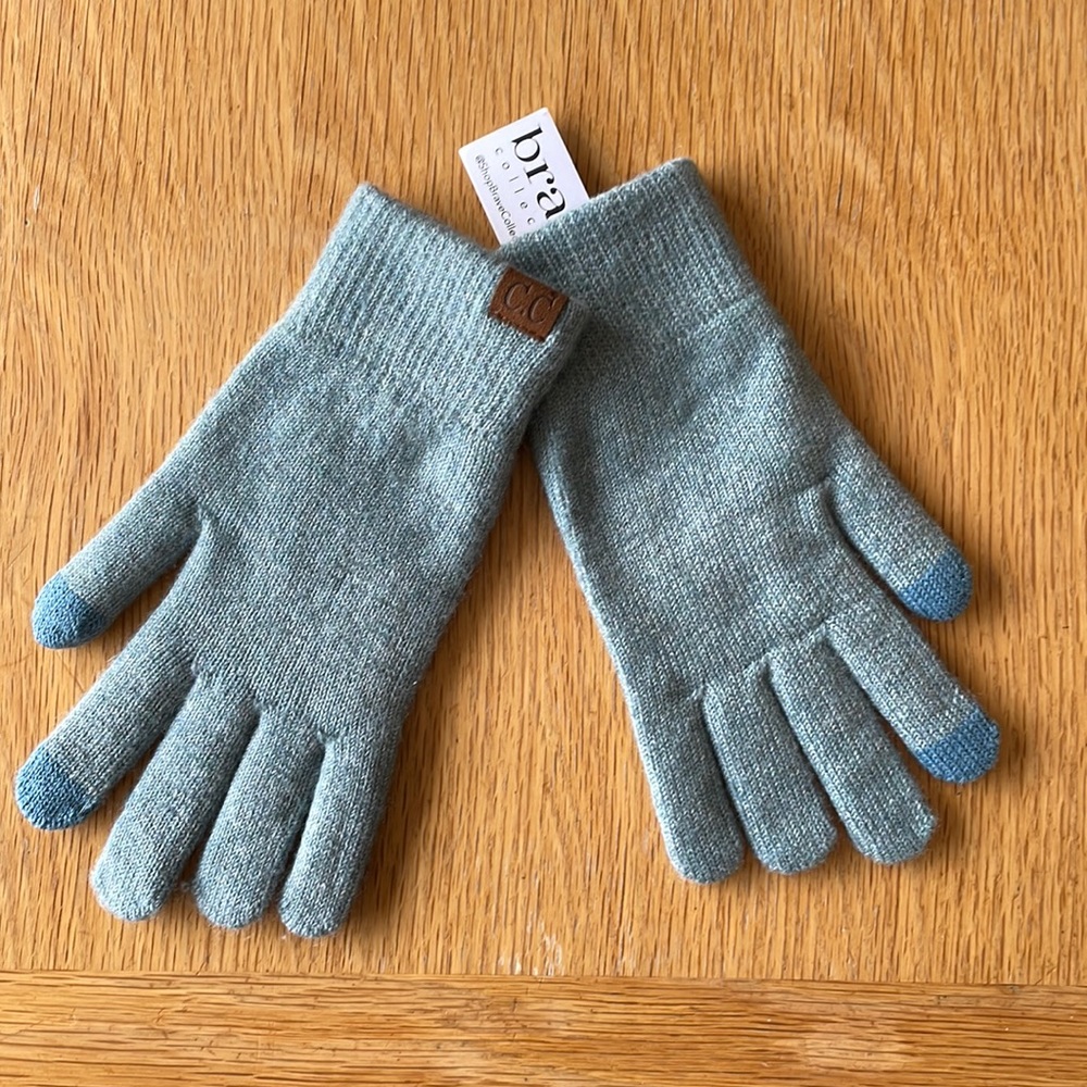 New Women’s Knit Gloves